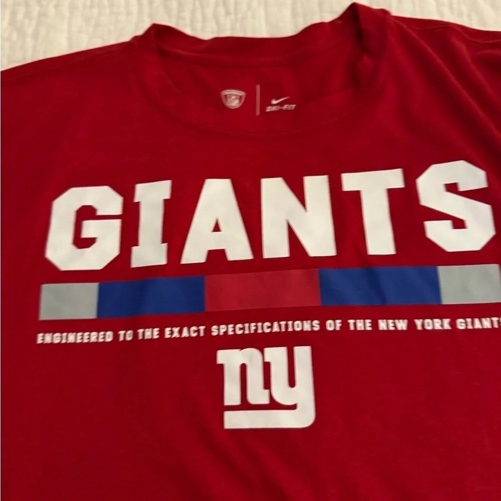 Nike x NFL NY Giants Drifit crewneck long sleeve Men's XL